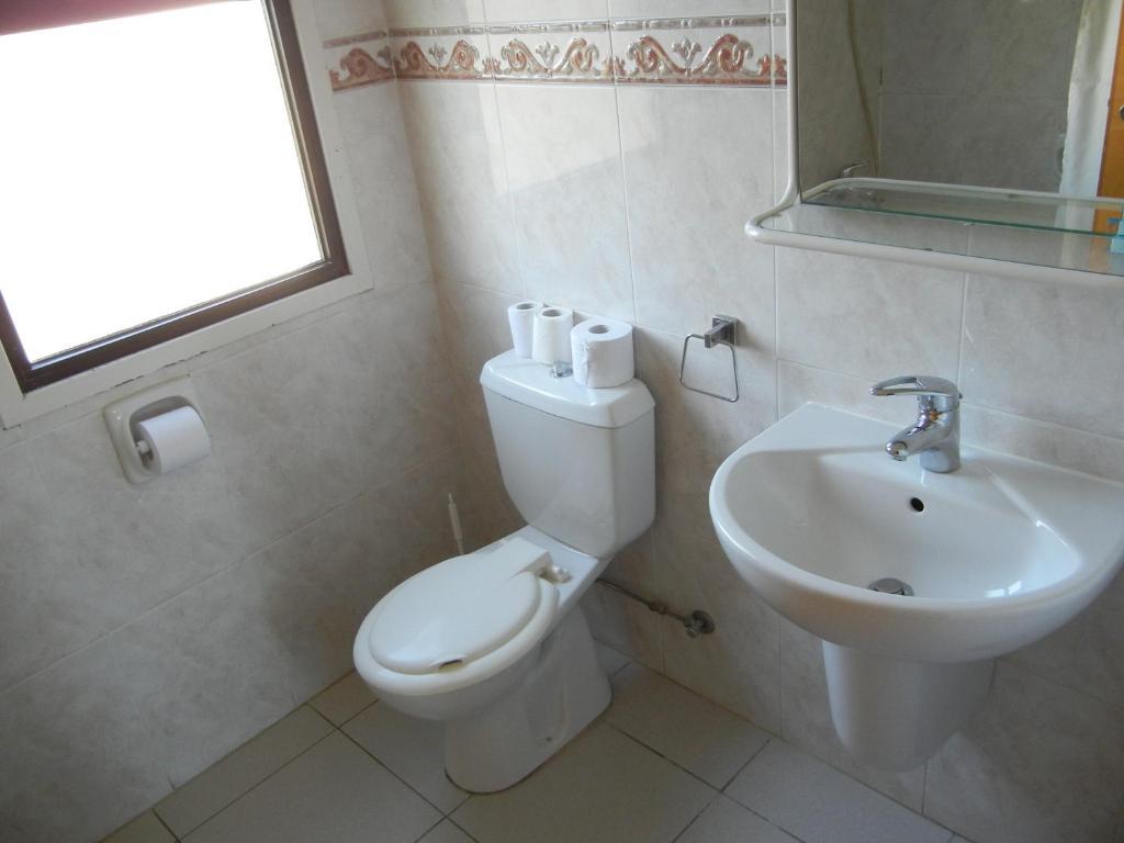 Tsialis Hotel Apartments Larnaca Værelse billede