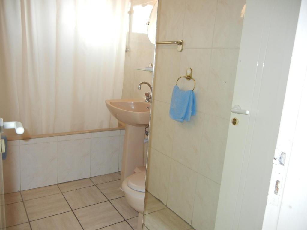 Tsialis Hotel Apartments Larnaca Værelse billede